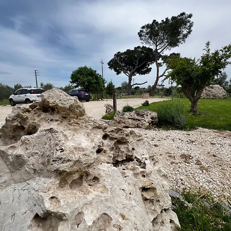 Torre Menerva Гостевой дом Витербо
