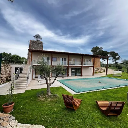 Torre Menerva Piscina & Privata