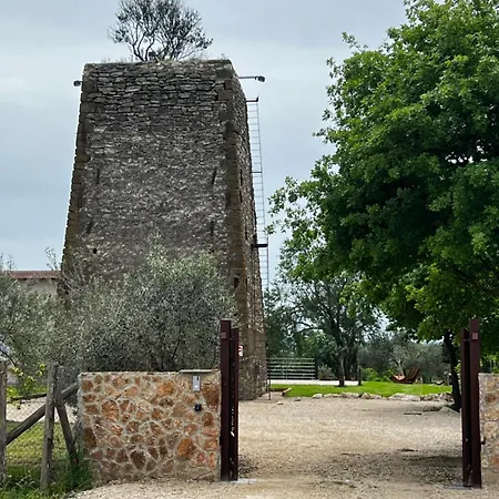 Torre Menerva Piscina & Privata *